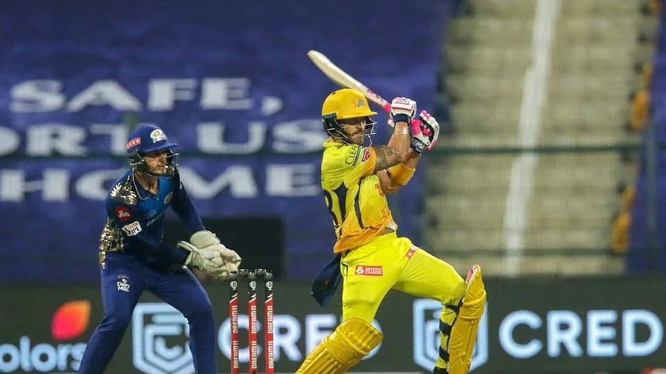 Disaster for Mumbai Indians, Chennai Super Kings keep head just above the water